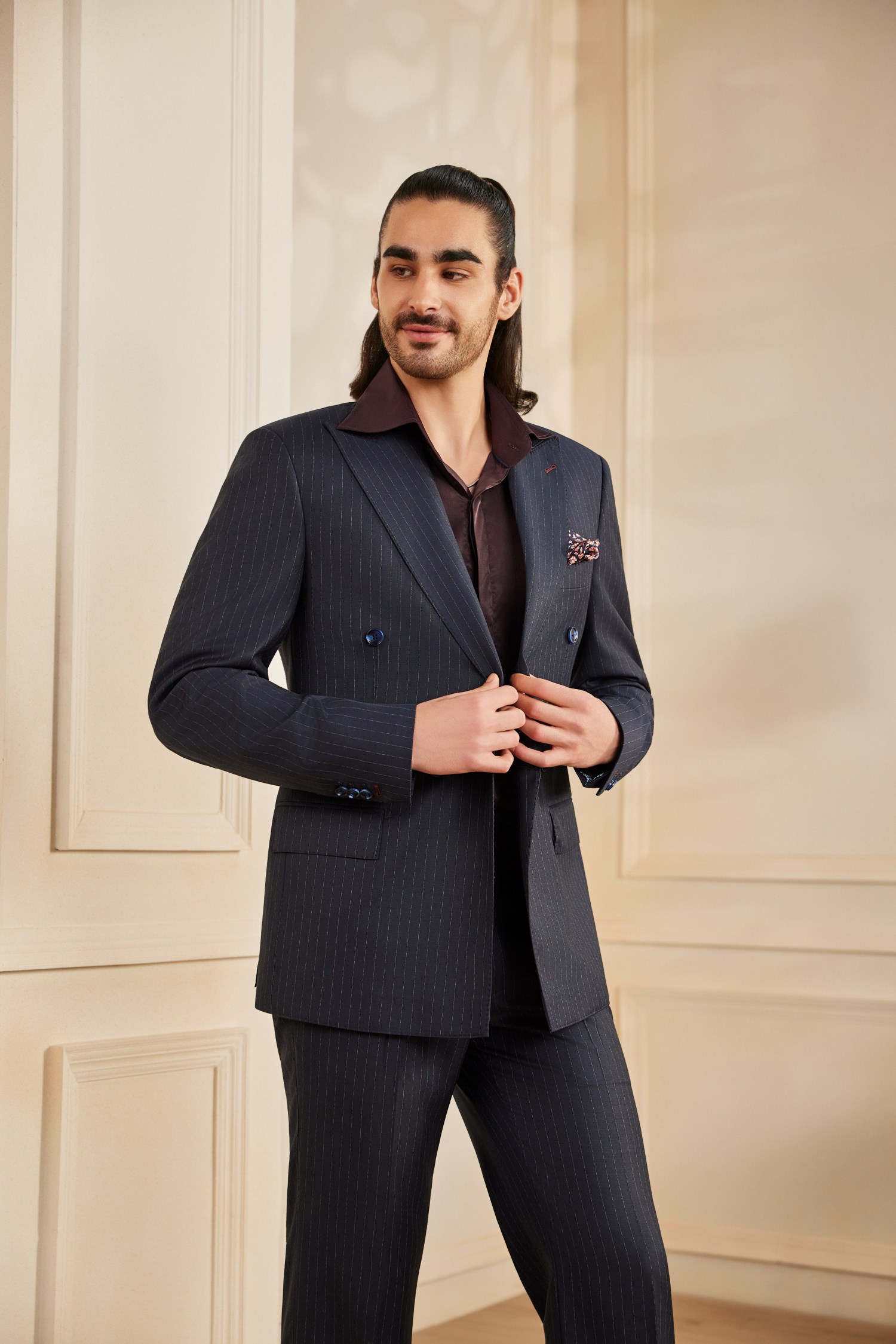 AW'26 premium Suiting Range Rover by Anecdote