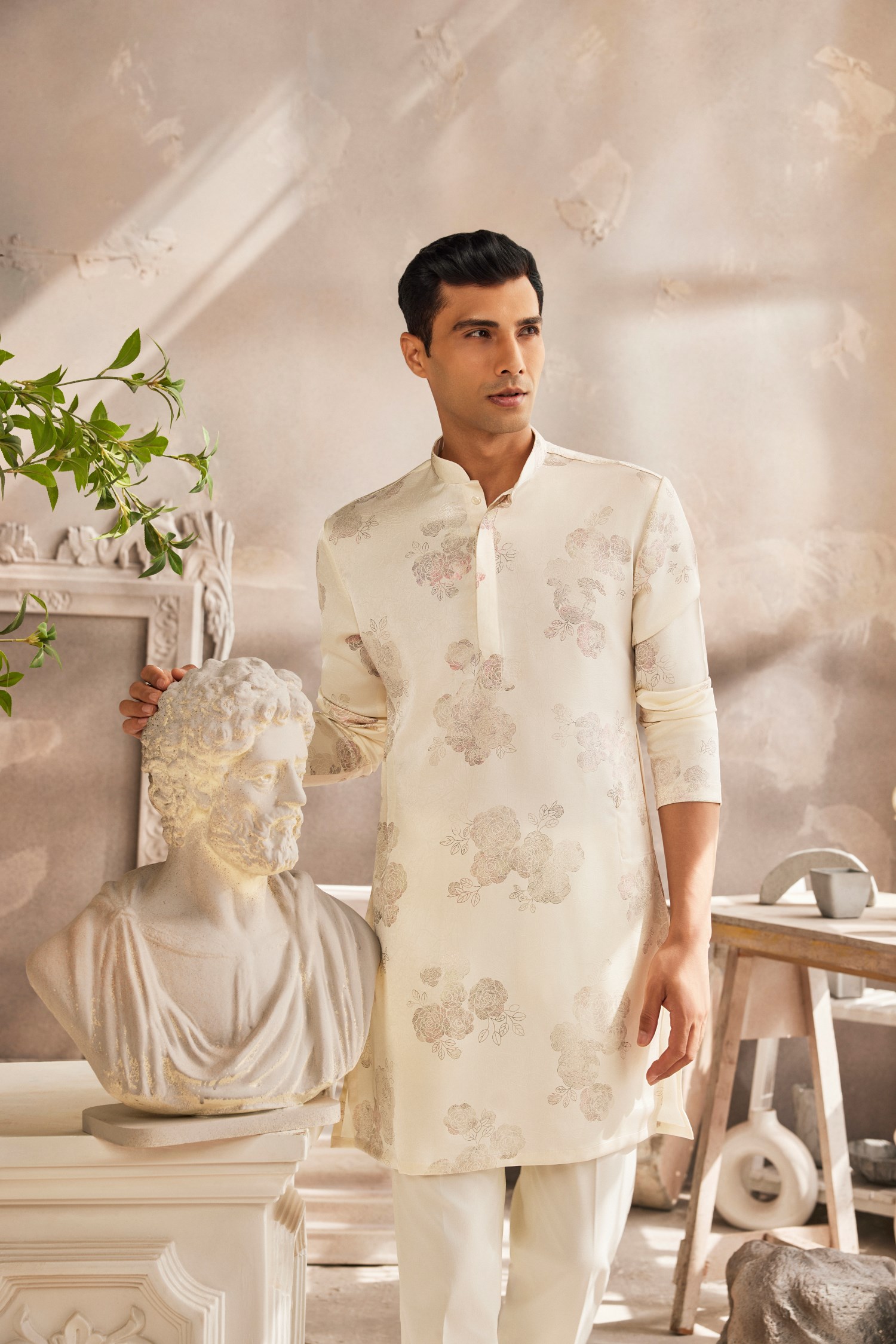 AW'26 Ceremonial range Festive Gloss by Anecdote